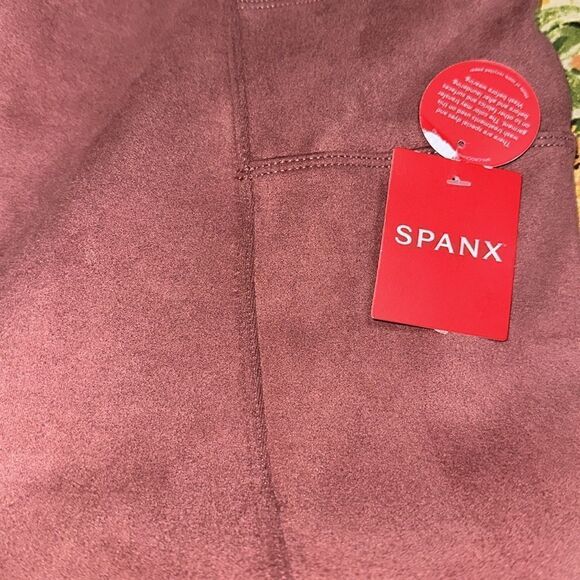 Spanx High Waist Faux Suede Leggings in Rich Rose Pink Tall - Picture 5 of 6